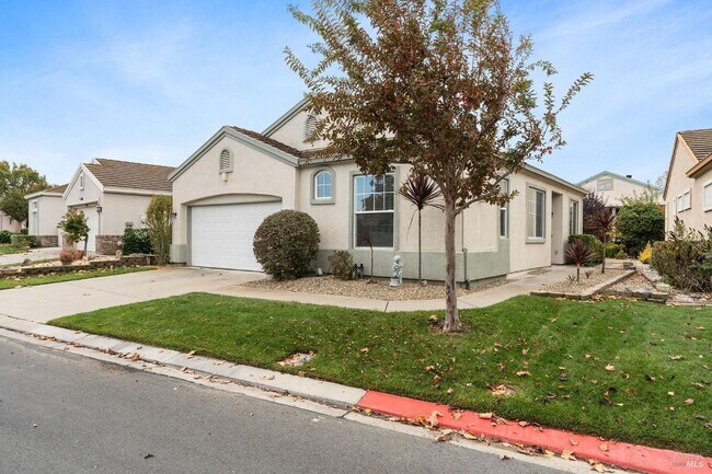 Photo - 715 Cherry Hills Ln