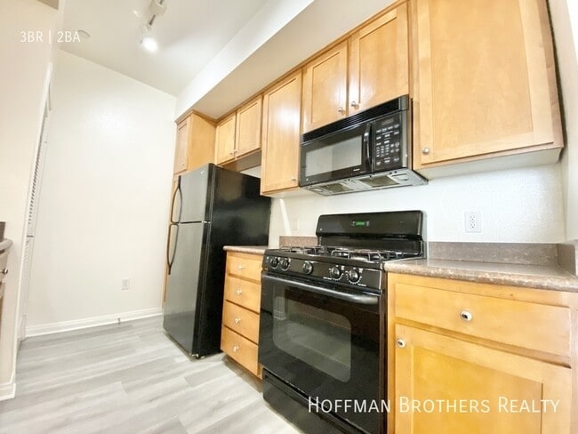 Photo - 2810 S Sepulveda Blvd Unit 102