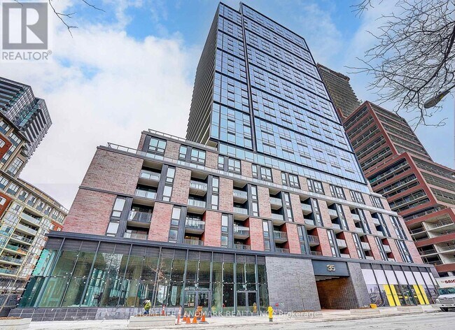 Photo - 35 Parliament St Unité 712