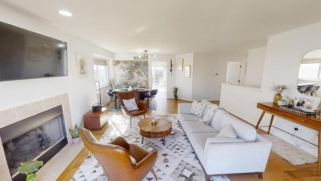 Photo - 3982 Bridle Pass