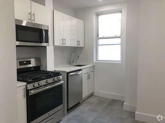 Building Photo - 1 bedroom in Bronx NY 10471 Unit 2F Rental