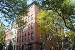 Building Photo - 11 Phillips St Unit 5