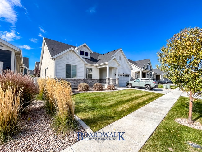 Photo - Spacious 2-Bed + Loft with Premium Finishes
