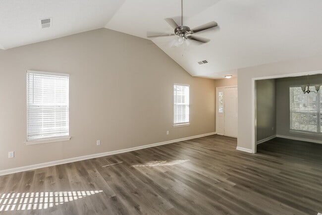 10424 Brawley Ln