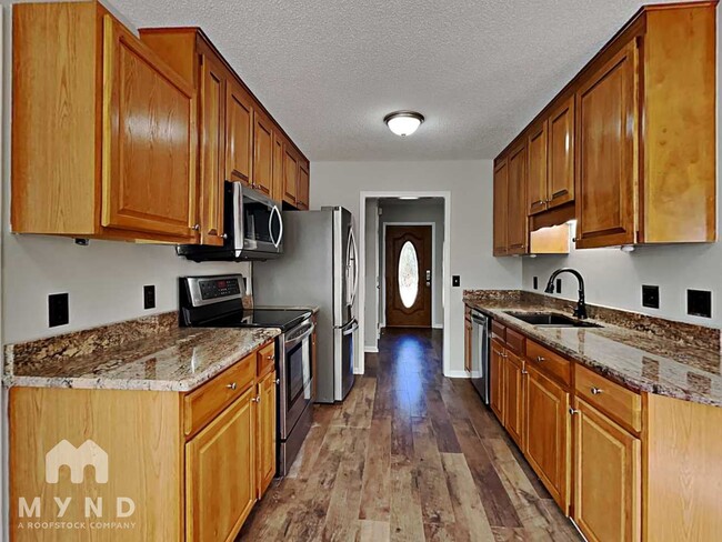 Photo - 4021 Rockside Hills Dr