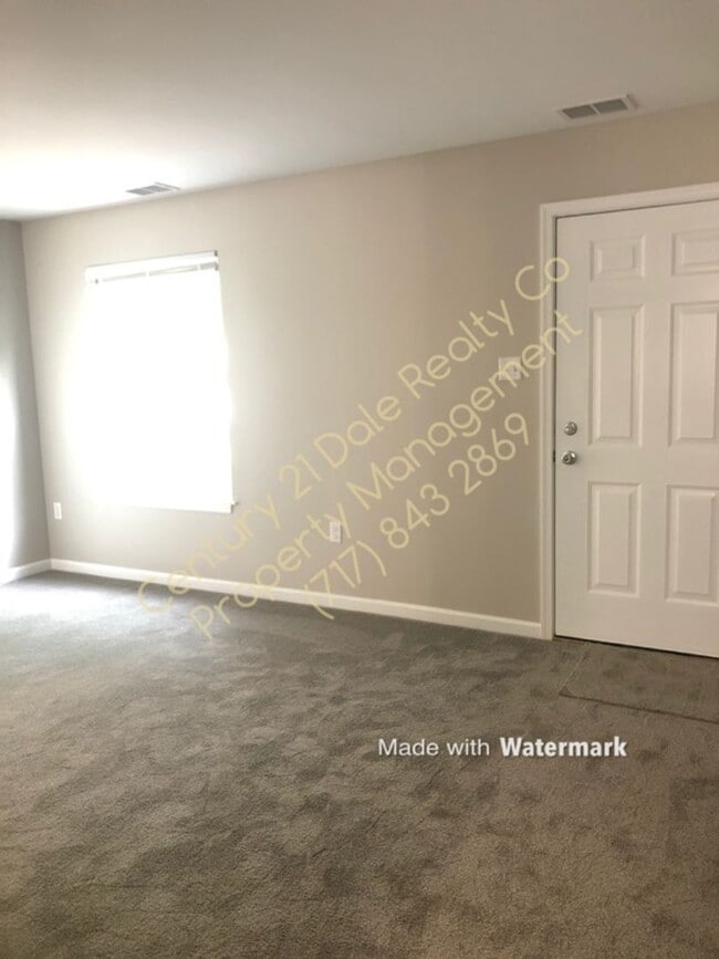 Photo - Lovely 2 Bedroom Home in Central School Di...