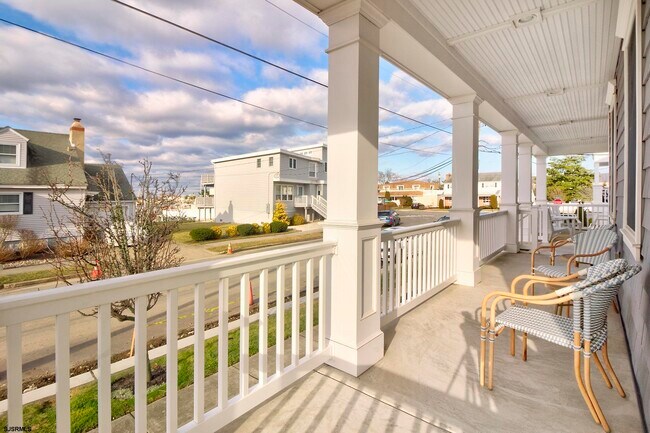 Photo - 8510 Fulton Ave