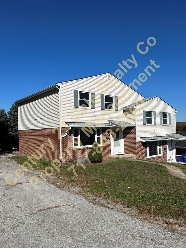 Building Photo - Meade Street 215-217 Unit 215