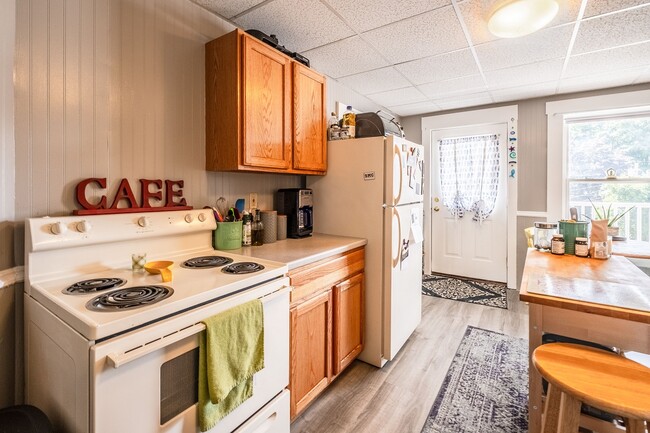 Un dormitorio - Cocina - 8 Celtic Street