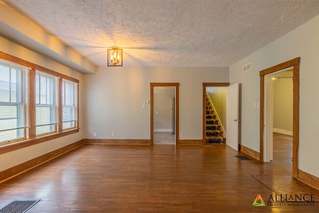 Photo - 1621 Leavenworth St Unidad 01