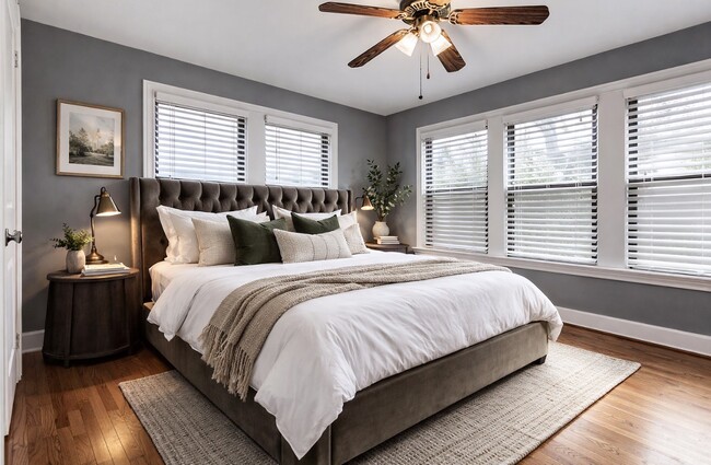 Photo - 4004 Julian St