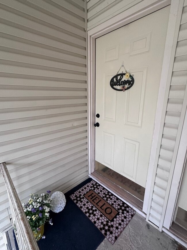 Photo - 2600 Light Road