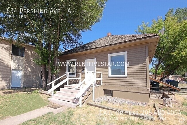 Building Photo - 634 Pershing Ave Unit A Rental