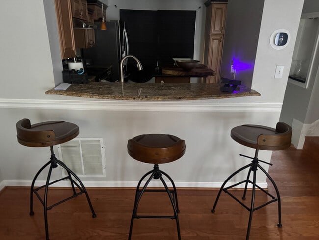 Photo - 1913 Newhaven Dr