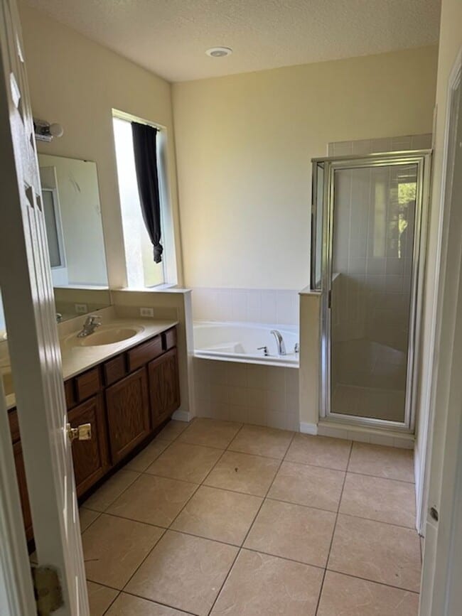 Photo - 3321 Pawleys Loop N
