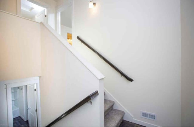 Photo - 6860 S Rolf Cir