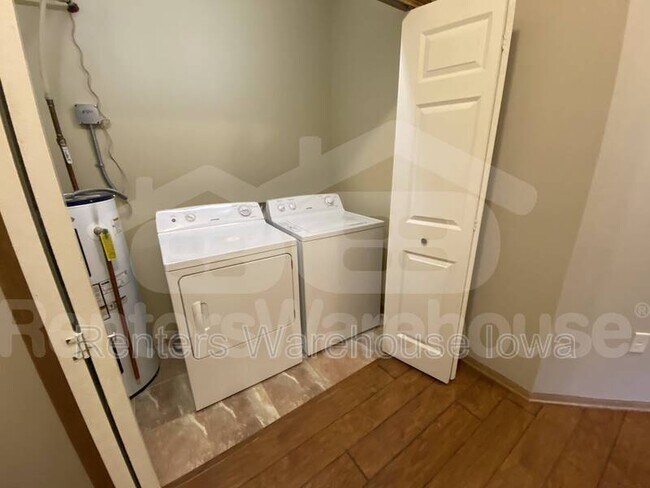 Photo - 2000 Meadow Ct Unidad 411