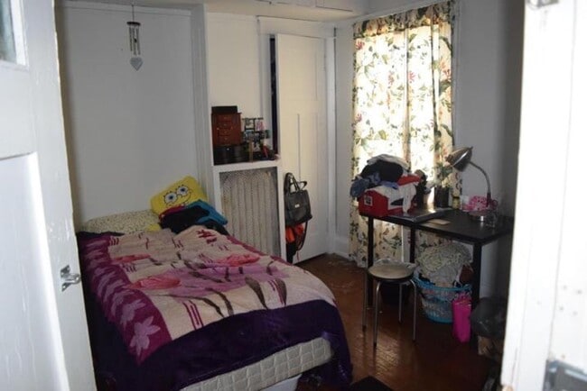 Photo - 3059 N Frederick Ave Unit UPPER