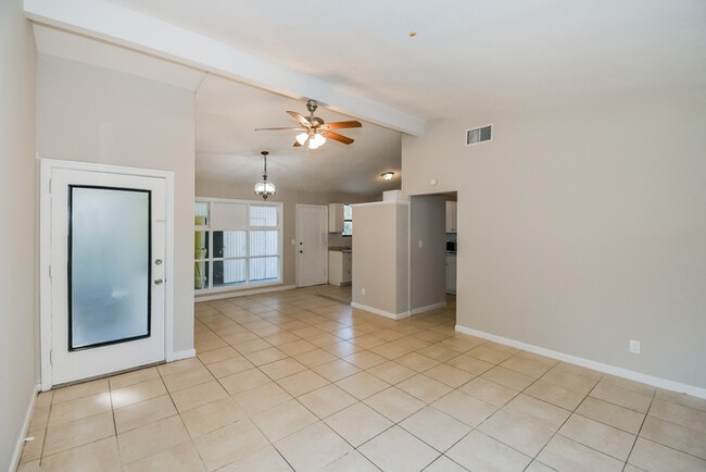 Photo - 1904 Shelton Rd