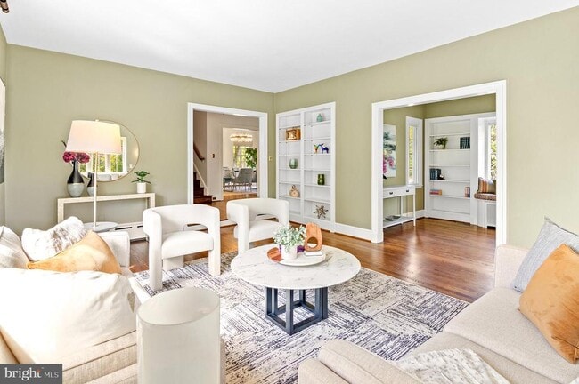Photo - 7704 Crossland Rd