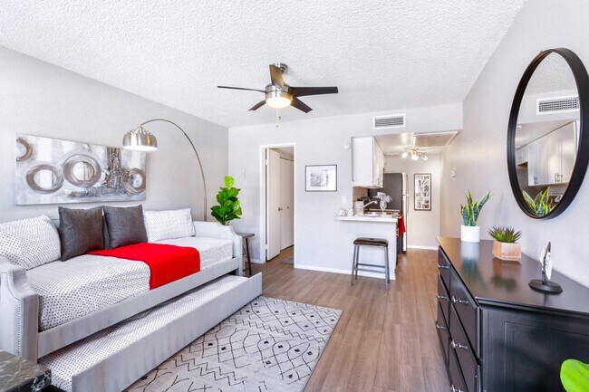 Building Photo - Aspire West Phoenix Rental