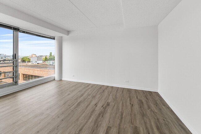 Photo - 1770 First Street | Downtown Highland Park, IL Unit 505