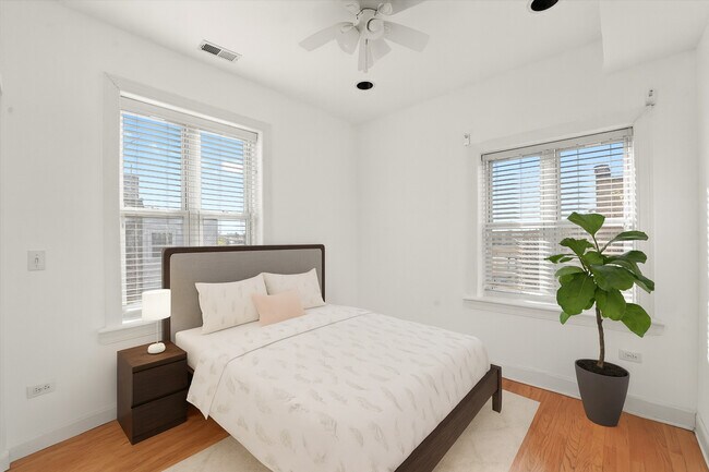 Photo - 2531 W Berwyn Ave Unidad 3