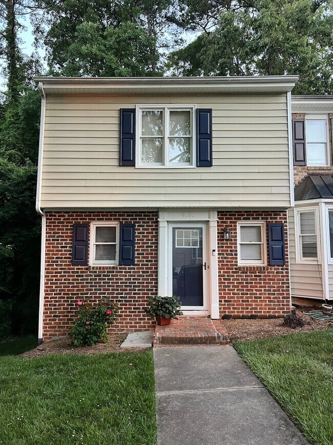 Building Photo - 4131 Kaplan Dr