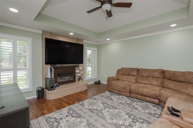 Photo - 116 Meadowglen Cir