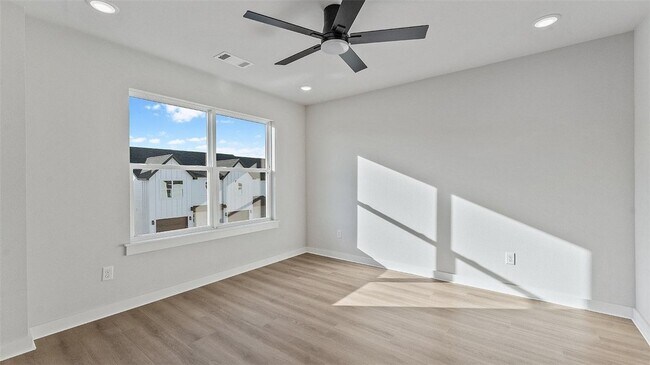 Photo - 1713 Cuppett Cir