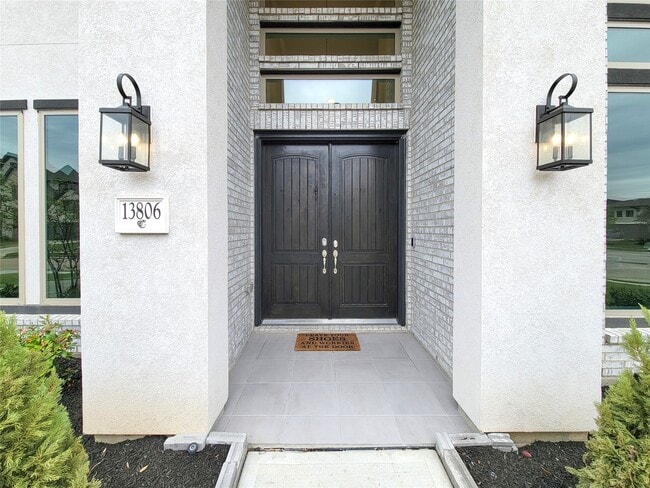Photo - 13806 Friarstone Pointe Dr
