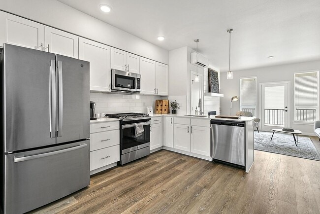 Photo - Spacious 3 Bedroom, 3 Bath Townhome with 1...