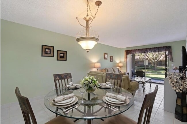 Photo - 3325 Jaywood Terrace Unit 1090