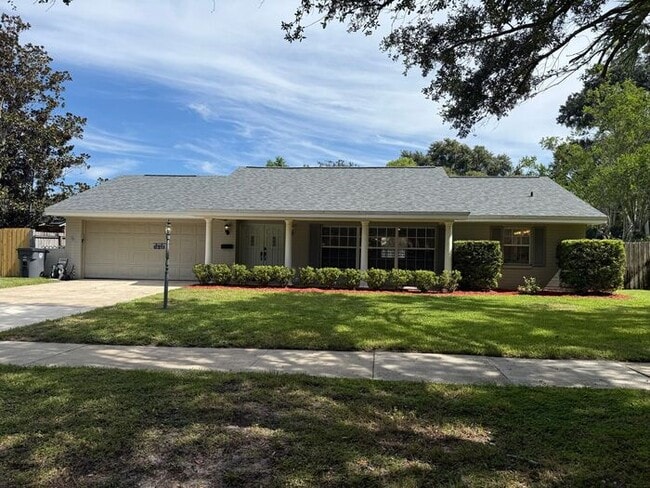 4/3 WINTER PARK POOL HOME WITH WINTER PARK SCHOOLS! (Orange County Winter Park Schools)