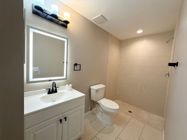 Photo - 4124 Skyline Blvd