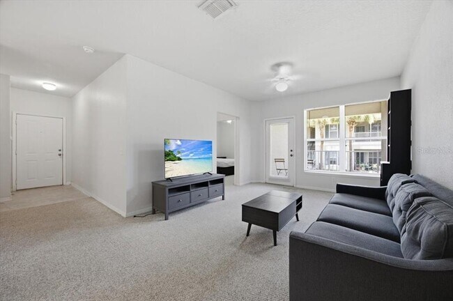 Photo - 4008 Hemingway Cir