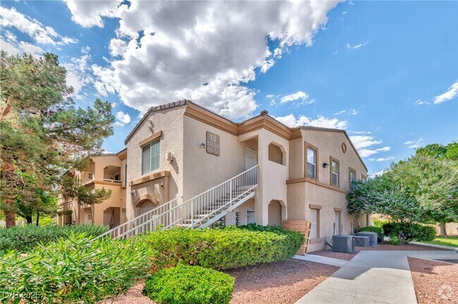 Building Photo - 3400 Cabana Dr Unit 2048 Rental