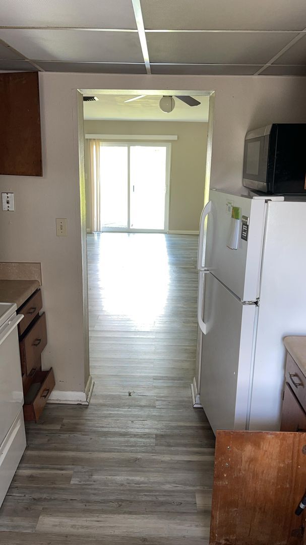 Photo - Palm West Condo - Wood Unit P2325-140