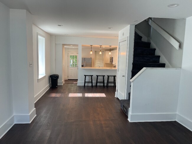 Photo - 4316 Dexter St