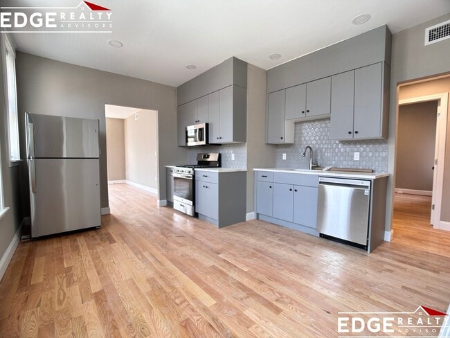 Photo - 27 Orkney Rd Unit 1