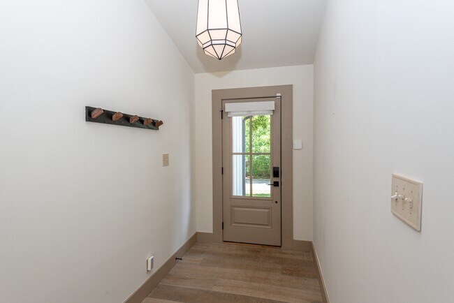 Photo - 626 Copperfield Dr