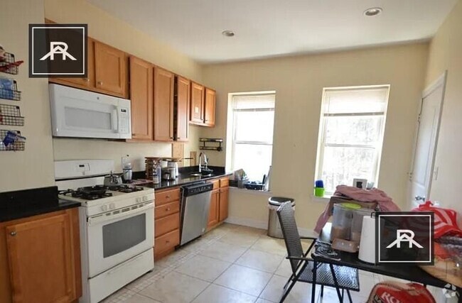 Building Photo - 5 bedroom in Boston MA 02130 Unit 2 Rental