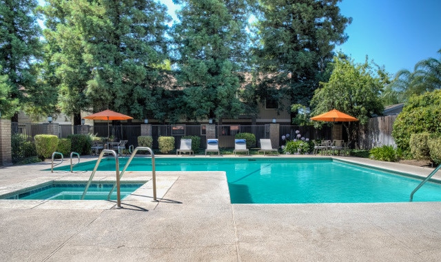 Photo - Walnut Woods