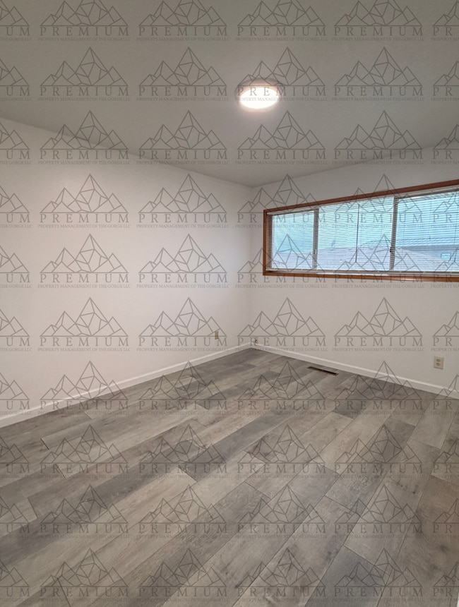 Photo - 9th St Triplex Unidad 1505 East 9th St