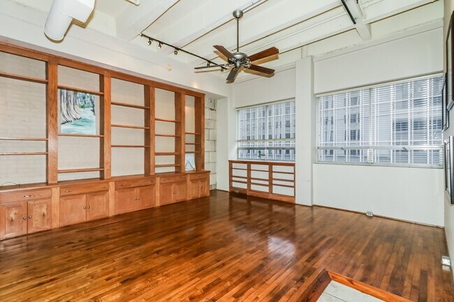 Photo - 705 Main St Unit 315