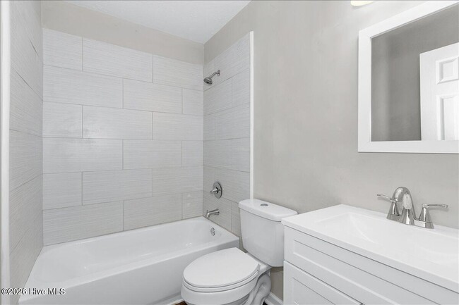 Photo - 2114 Vandivere Rd Unit B