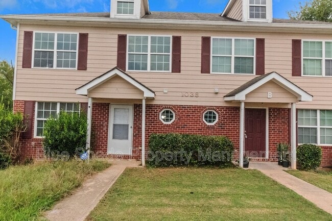 Photo - 1038 Wheel House Ln
