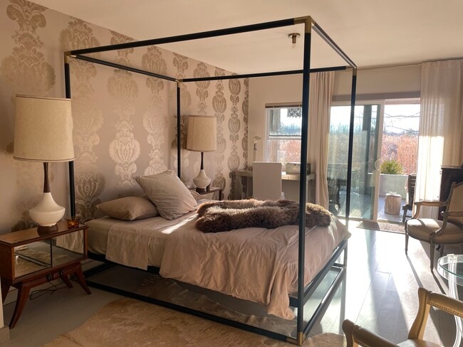 Photo - 388 Eichybush Rd