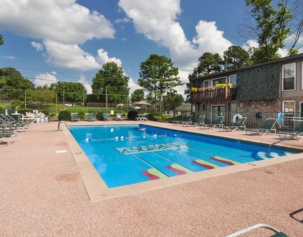 Pool - Regency Square Apartments