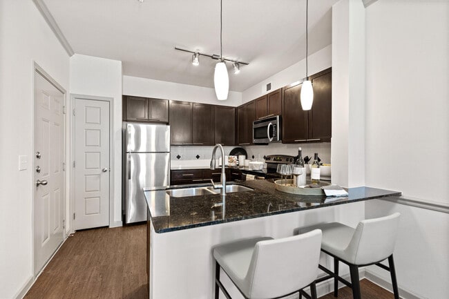 Creekside Townhomes apartments — community photo